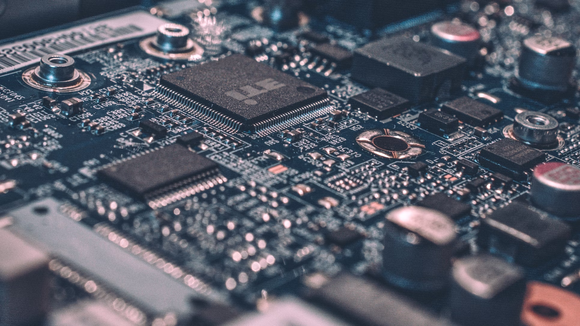 crédits : Freepik appareil électronique données